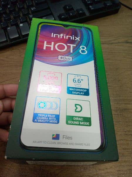 Infinix Hot 8' 4/64 6