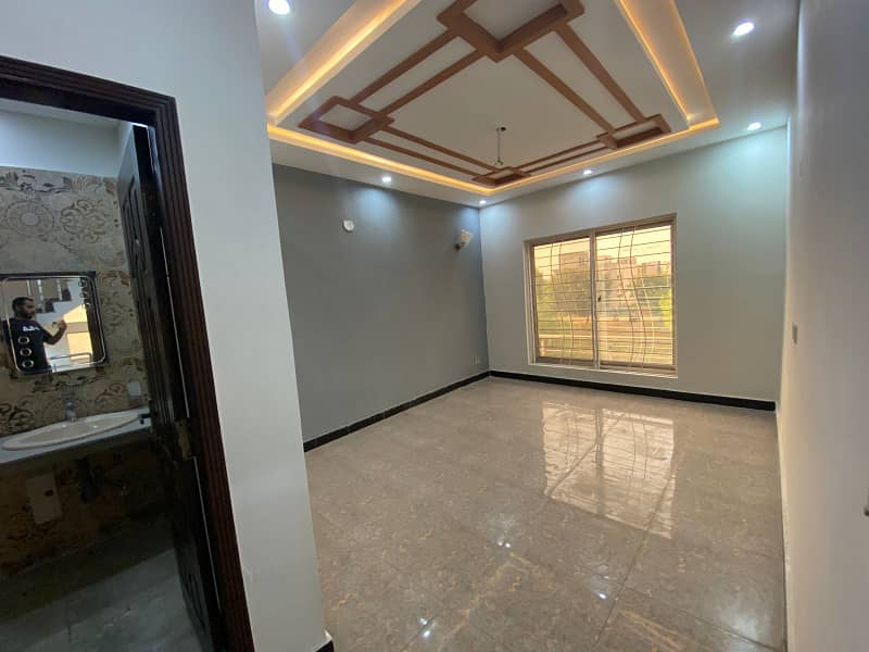 8 Marla Luxury Brand New House Available For Sale In Olc A Block Phase 2 Bahria Orchard Raiwind Road Lahore 8