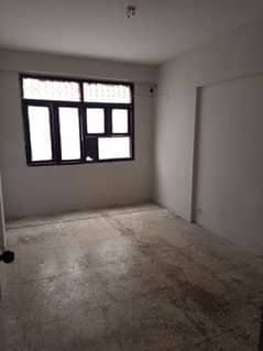 2 BED D/D FLAT FOR SALE IN BLOCK 13-B, GULSHAN.