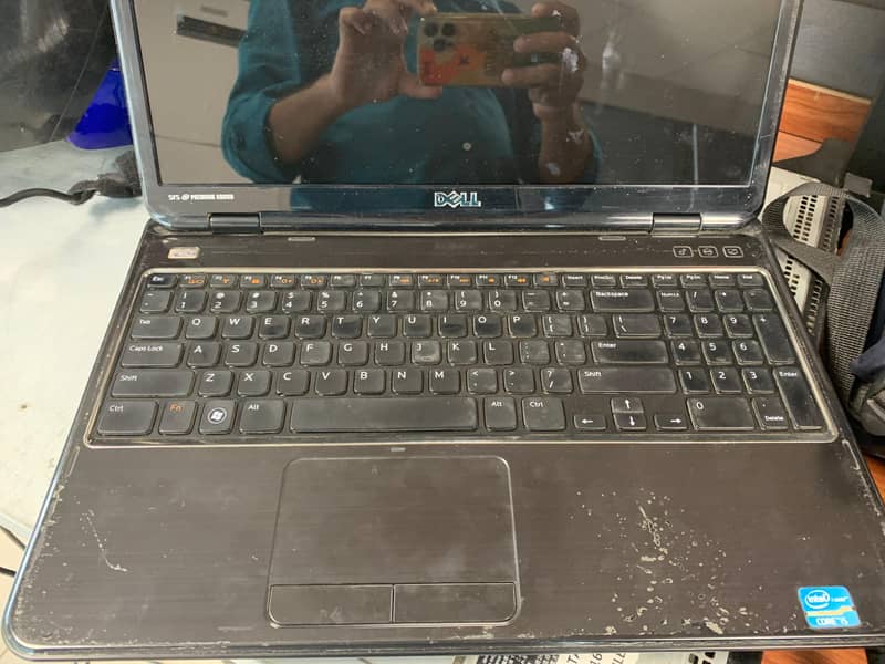 Dell Inspiron N5510 core i5 2nd Generation 4