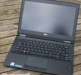 Latitude E7270 1