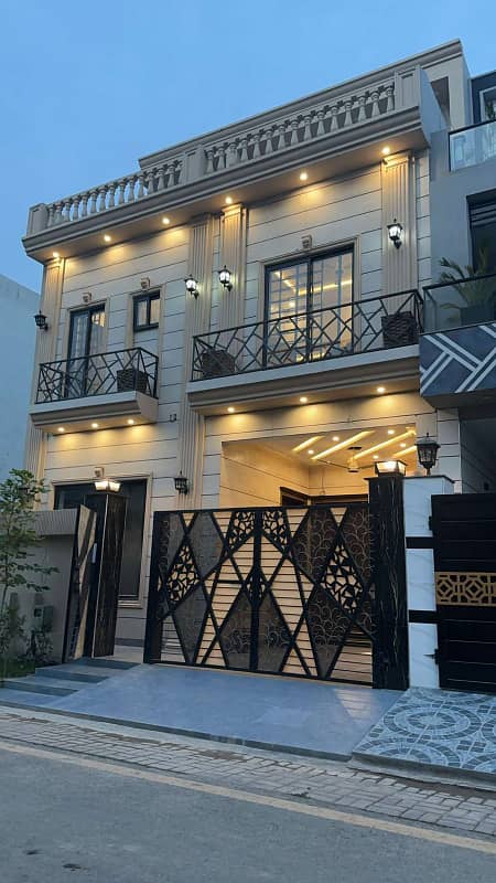 5 Marla Brand New House For Sale, Block C, Etihad Town Phase 1. 1