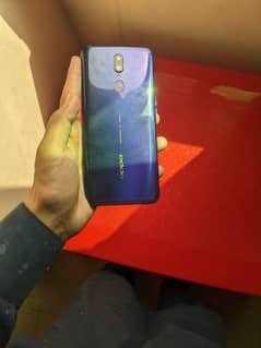 Oppo f11 8/256gb available in blue color lush condition