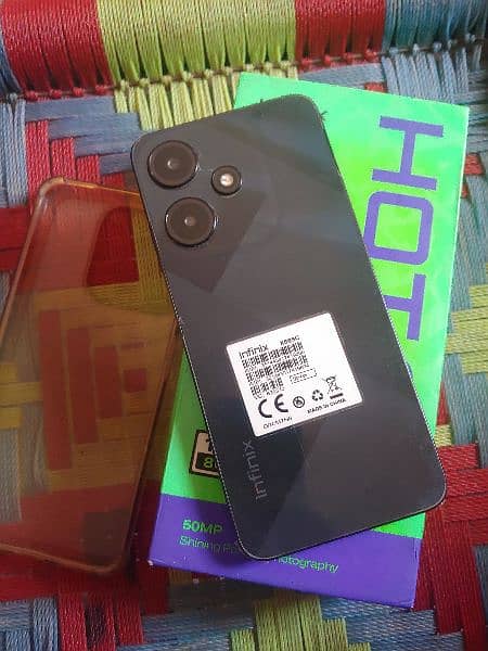 Infinix hot 30i 4+4 128gb 1