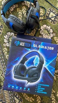 Gaming headphones/Headset