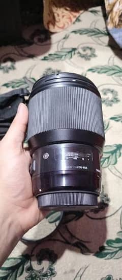 Sigma 85mmf1.4 Art series (Canon mount)