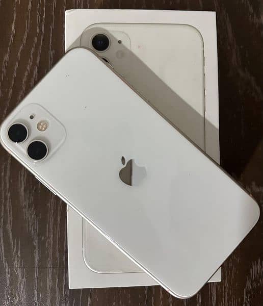 Iphone 11 white PTA dual sim 128 GP 2