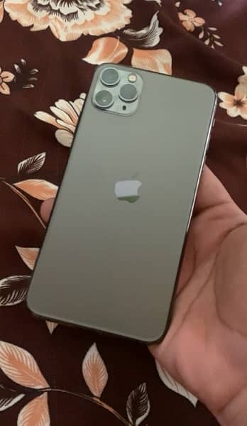 iPhone 11 Pro Max 256 gb 5