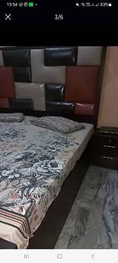 bed n ssude table