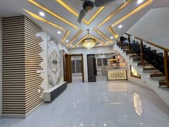 7 Marla Luxury Designer House For Rent 0