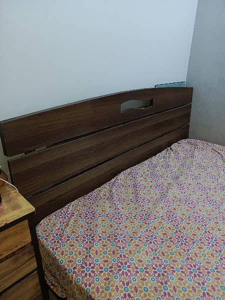 Used bed for sale 0