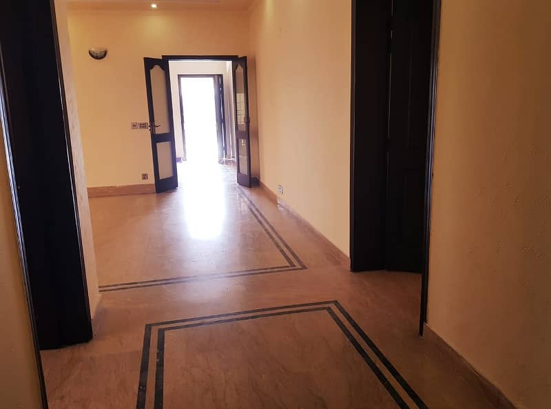 1 Kanal Double Unit House For Rent In DHA Lahore Phase 4 Near LGS School 2