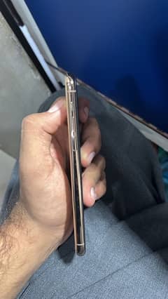 iPhone 11 Pro 256 gb pta approved 0