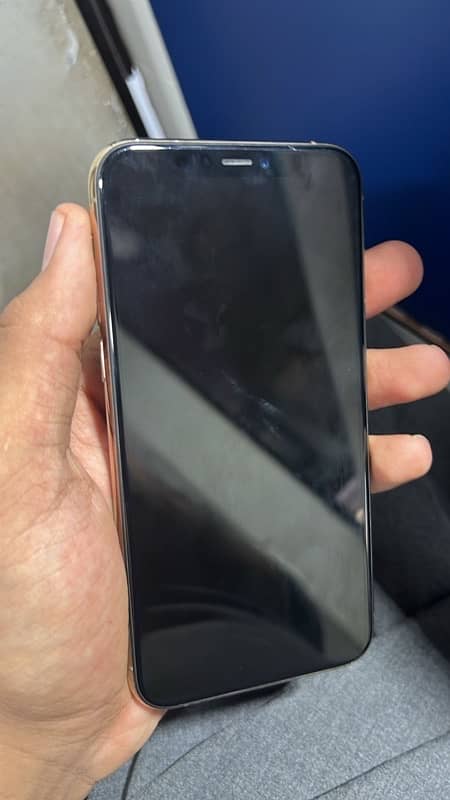 iPhone 11 Pro 256 gb pta approved 5