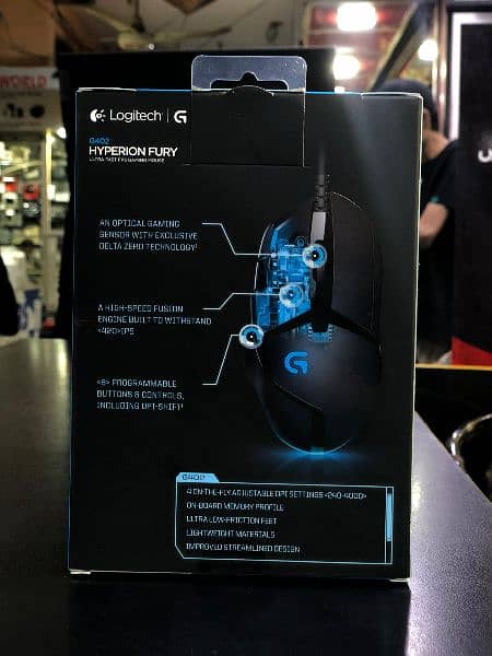 Logitech g402 mouse 1