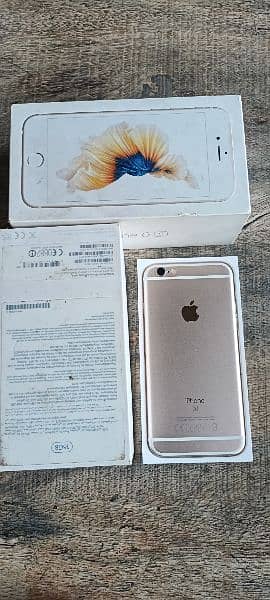 iPhone 6s 16Gb Gold colr 1