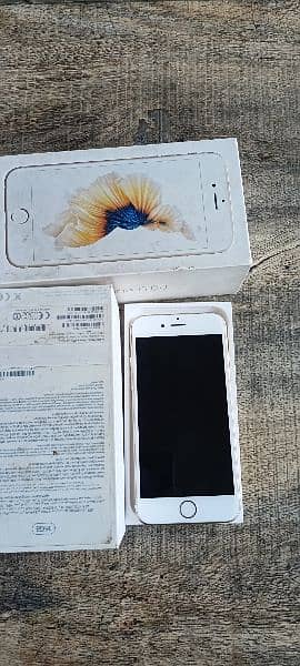 iPhone 6s 16Gb Gold colr 2