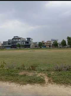 commercial plot for rent in johar town for cricket ground and any commercial setup and boxer academy