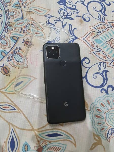 Google Pixel 5 (Penal break but working) 1