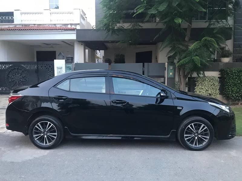 Army Officer’s Toyota Corolla 1.6 Altis 2019 3