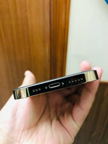 IPHONE 14 PRO PTA APPROVED 128GB 10/10 CONDITION 4