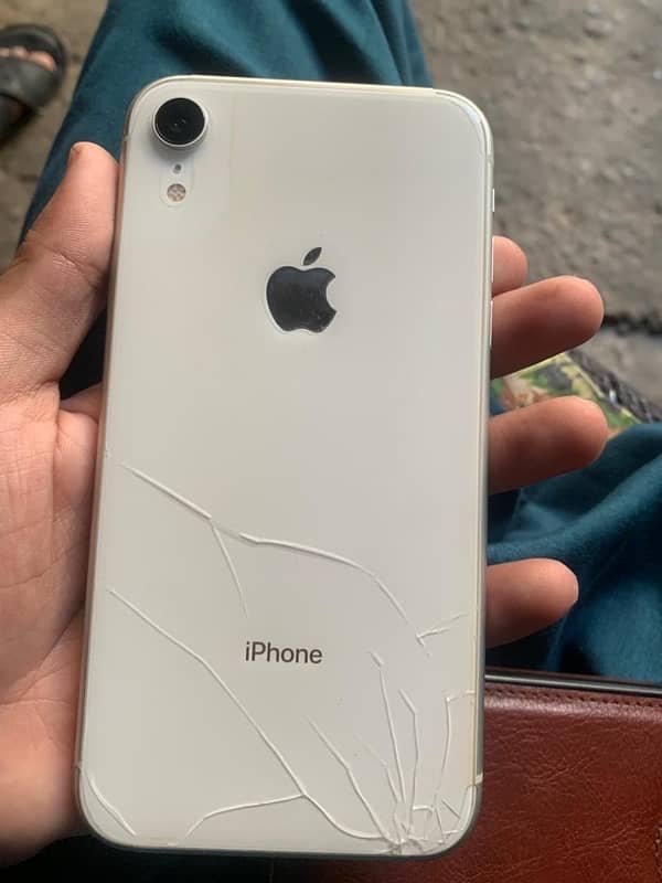 iPhone XR dual sim pta 64Gb 2