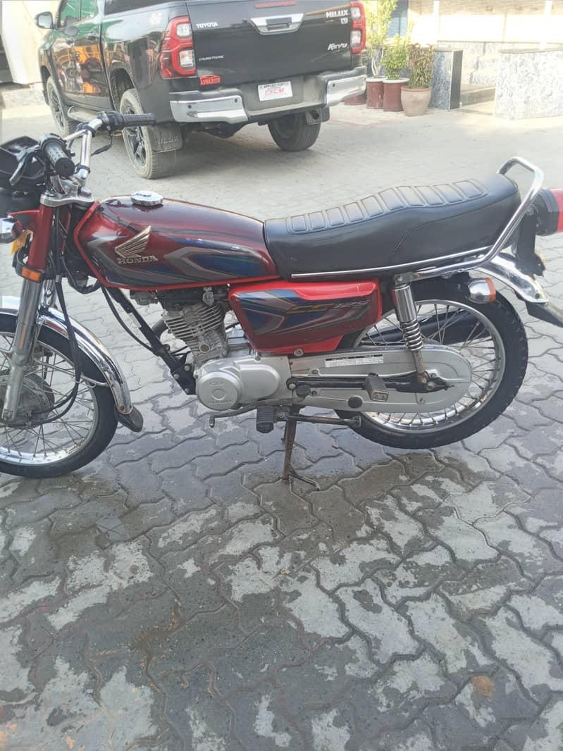 Honda CG 125 2022 5