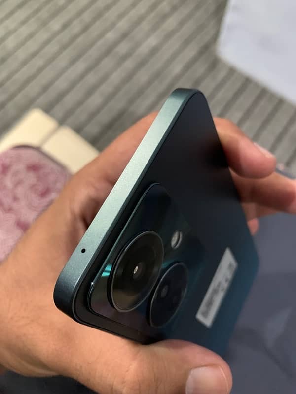 Oppo Reno 11 F 5G 4