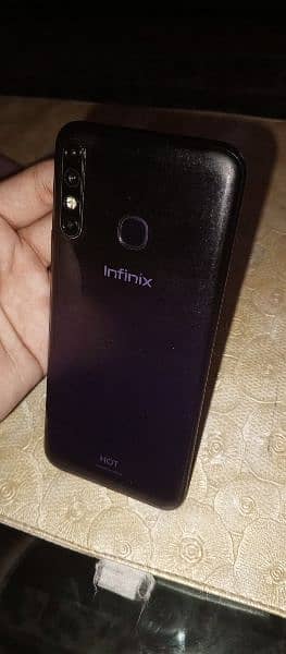 Infinix hot 8 1