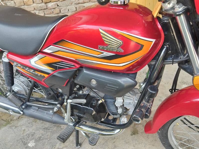 Honda pridor 100cc in mint condition 0