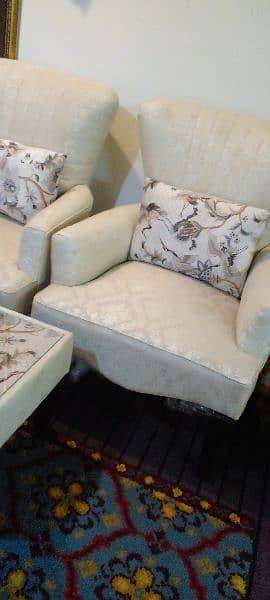 Very beautiful heavy room chairs with table03335138001 5