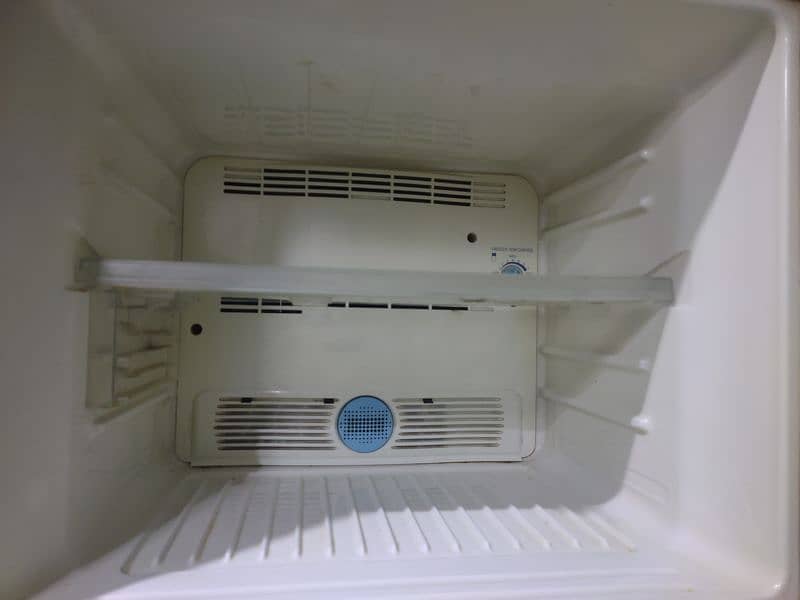 Dawlance Refrigerator- Freezer 1