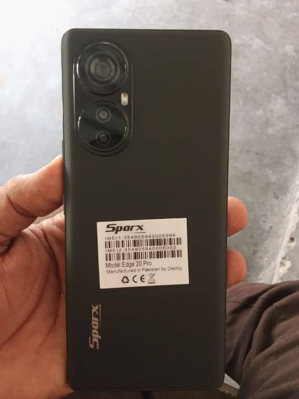 Sparx Edge 20 pro, 8+8 ram, 256gb rom 6