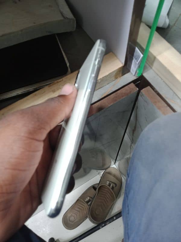 iPhone X 64 fu Non pta 1