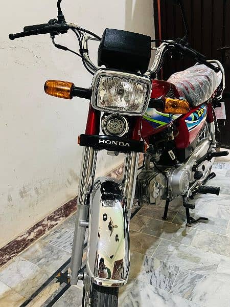 Fresh Honda CD 70 for sale 3