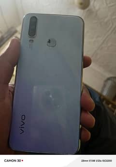 vivo y17