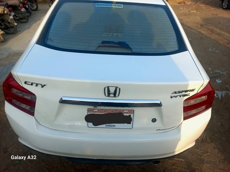 Honda City Aspire 1.5 2019 urjent sell 03152385311 please call 16