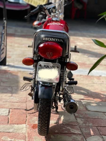 Honda 125 self start 1