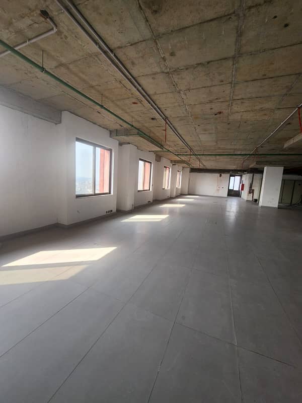 Prime Office Space For Rent In Gulberg, Lahore - Modern Elegance With Essential Amenities 1