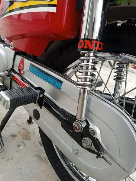 Honda 125CG WhatsApp number 0327//56/21/9/14 1