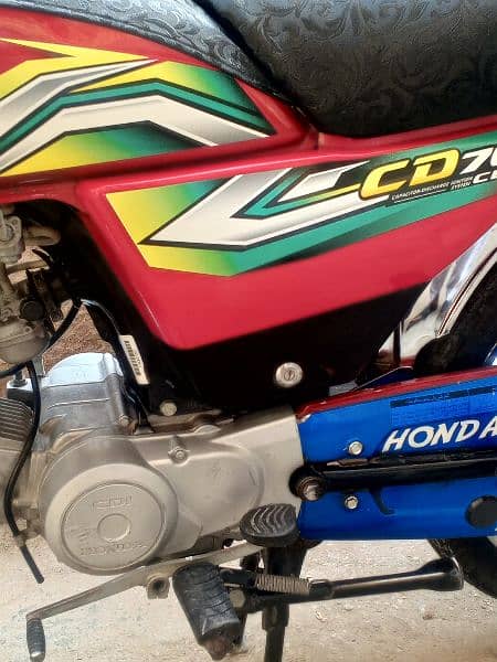 Honda cD70 bike 6