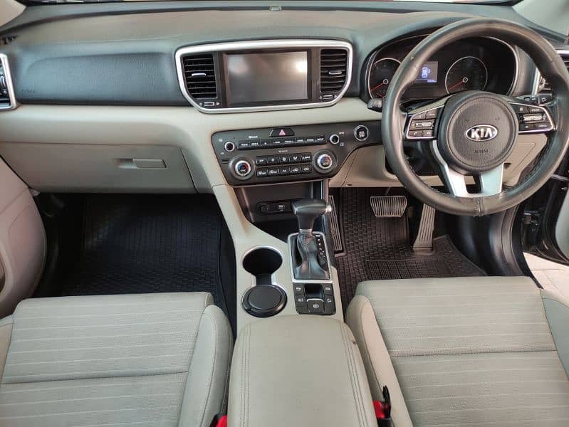 KIA Sportage 2021 16