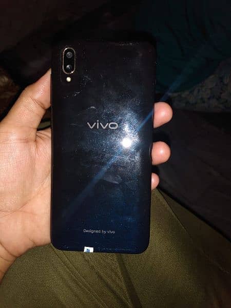 vivo Y97 with box charger 8GB 256GB condition 10/9 glass crack 2