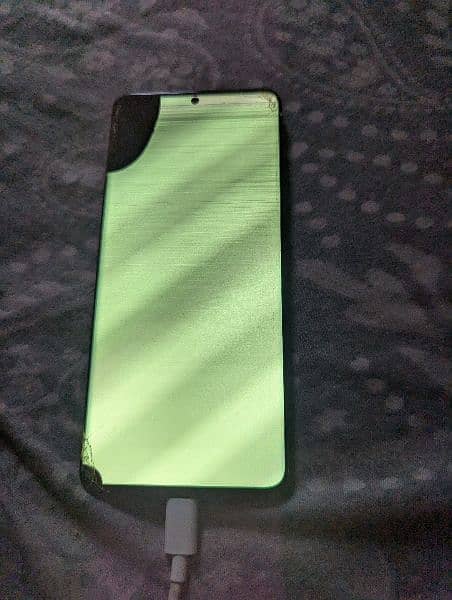 samsung s20ultra 12/128 non pta panel kharab thora dikhta ha 1