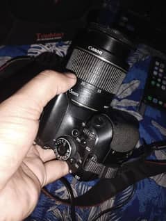 canon camera with 18/55 lens for sale 0