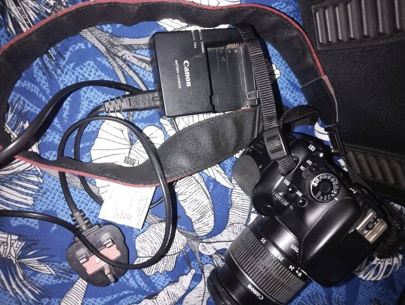 canon camera with 18/55 lens for sale 6