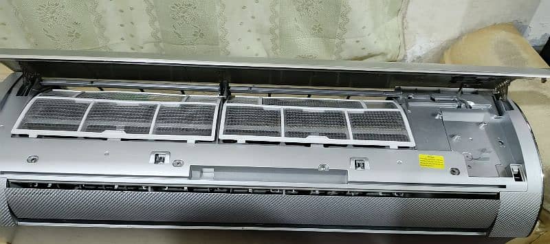 Gree DC inverter AC ferry model 6