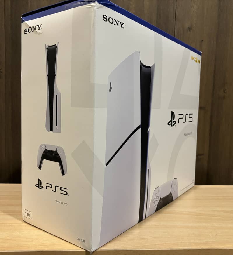 PLAYSTATION 5 SLIM Brand New 1TB 2