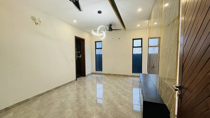 1 Kanal Brand New House For Rent In DHA Lahore 8