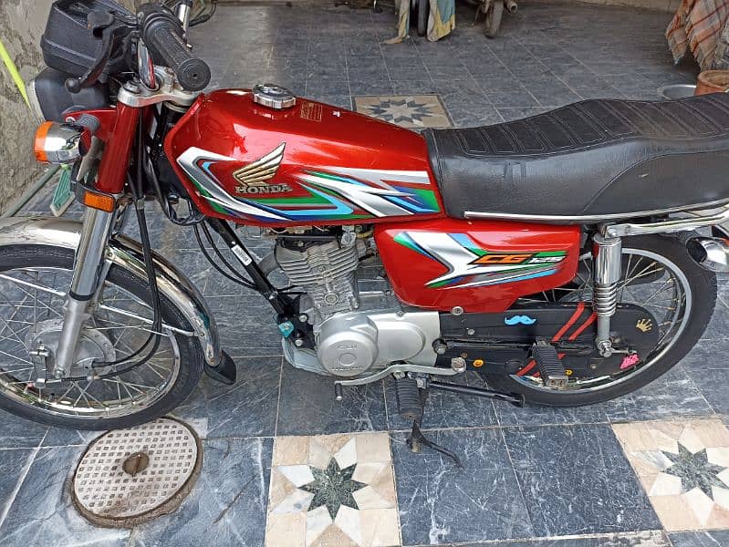 Honda 2023 model CG 125 6